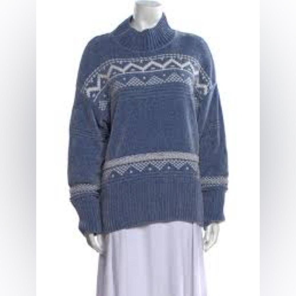 Christian Siriano Navy and White Turtleneck Sweater